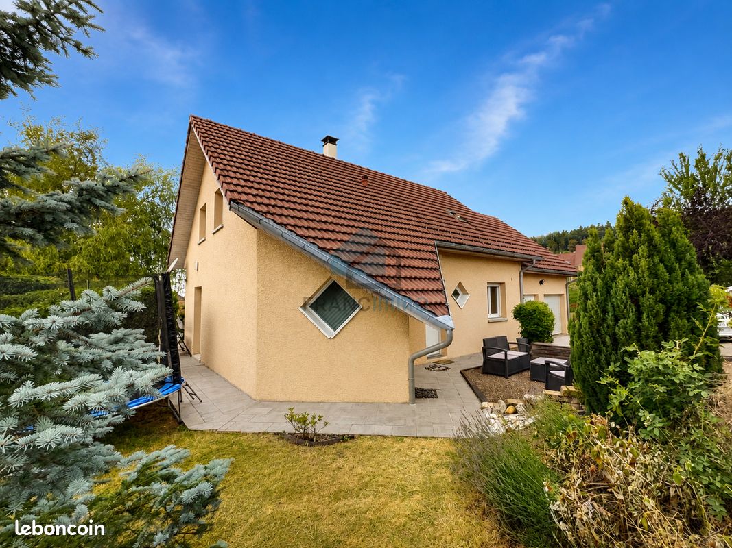 Maison 5 pièces 120 m² · à Maîche · 120 m² · 332 000 €