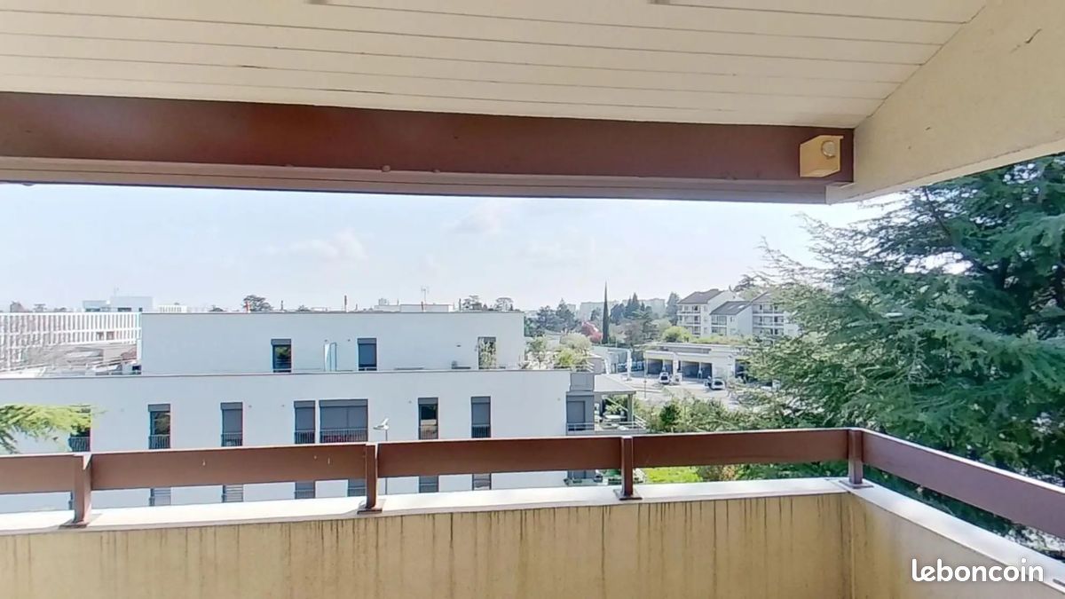 Appartement 3 pièces 72 m² · à Champagne-au-Mont-d'Or · 72 m² · 285 000 €