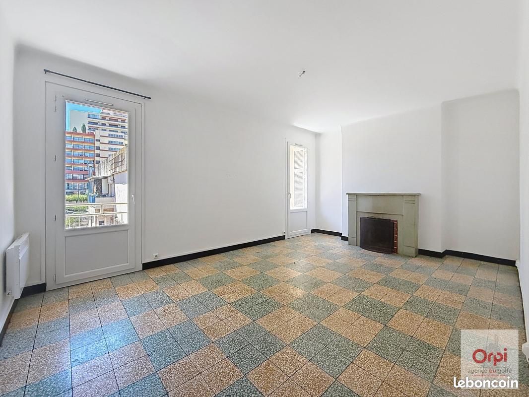 Appartement 3 pièces 62 m² · à Ajaccio · 62 m² · 810 €