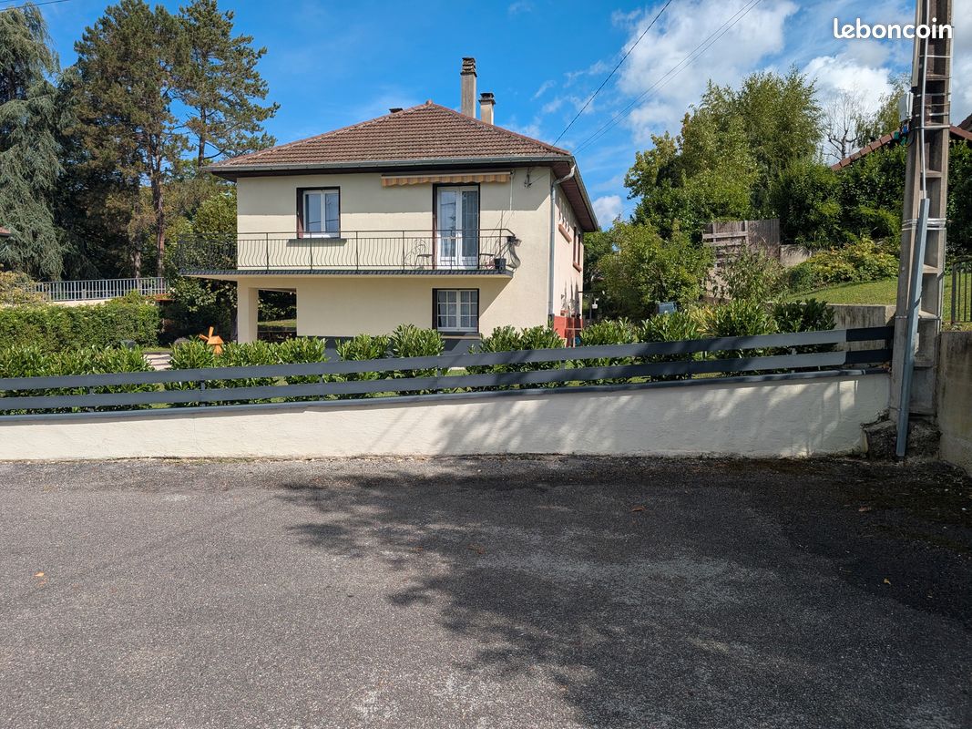 Maison 5 pièces 115 m² · à Montmorot · 115 m² · 279 000 €