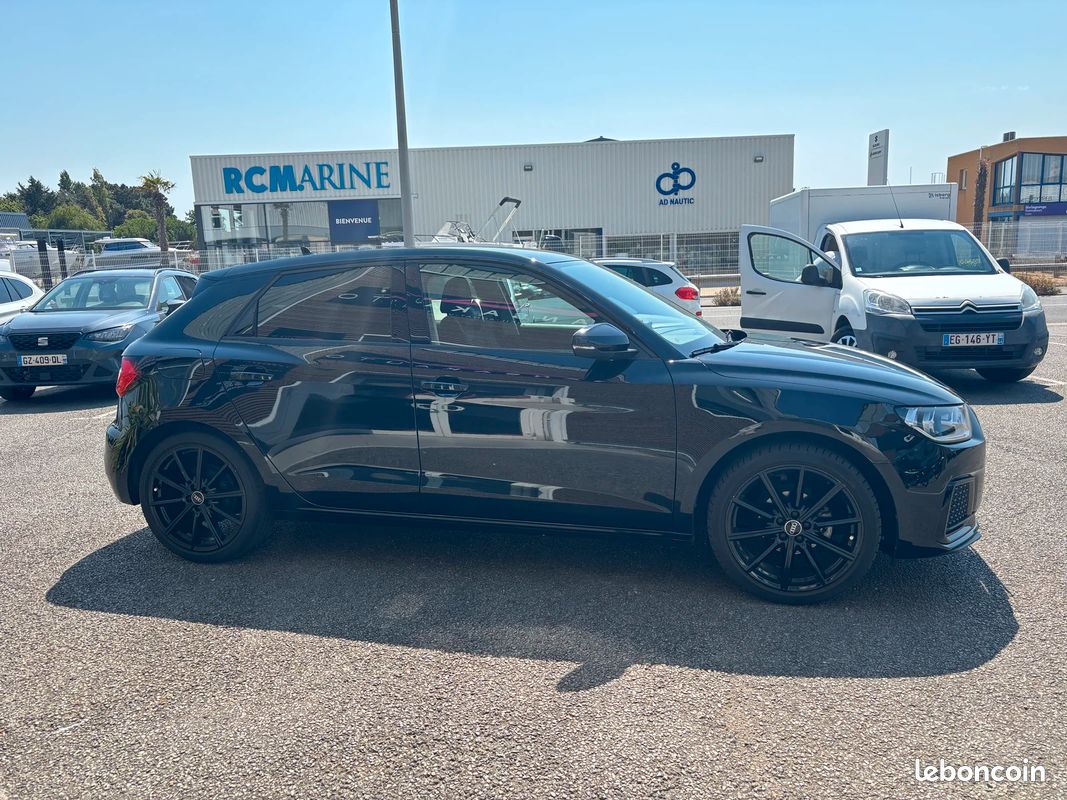 Audi A1 SPORTBACK 25 TFSI Advanced GARANTIE AUDI 2028/SIEGES CHAUFFANT/APPLE CAR PLAY/PACK DESIGN NOIR (image 4)