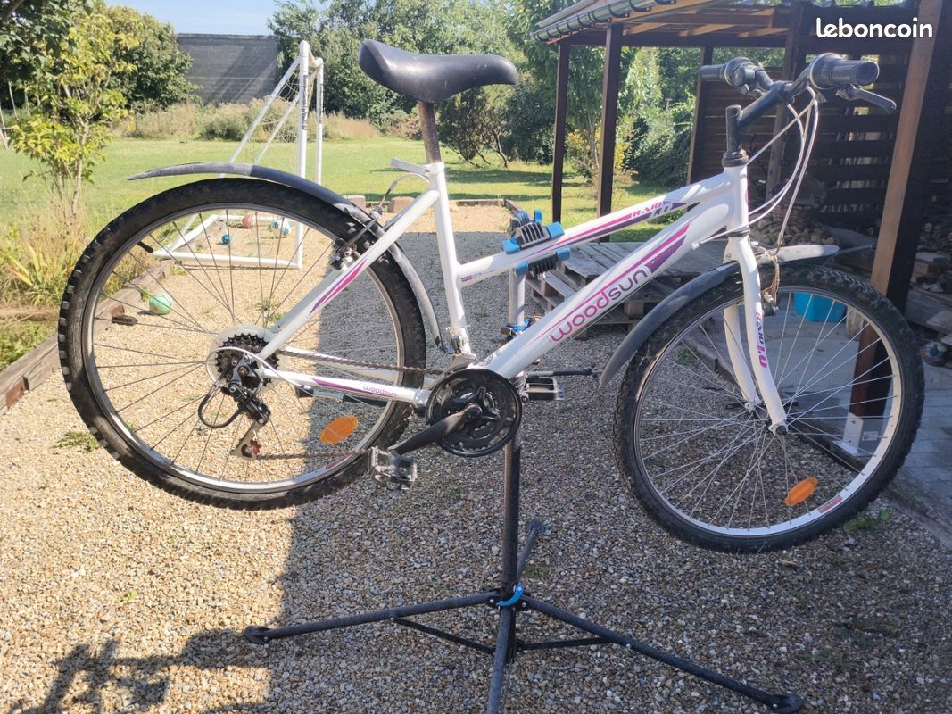 Vend VTT Woodsun 26 pouces Vélos