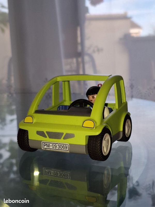 Voiture vintage playmobil (image 1)