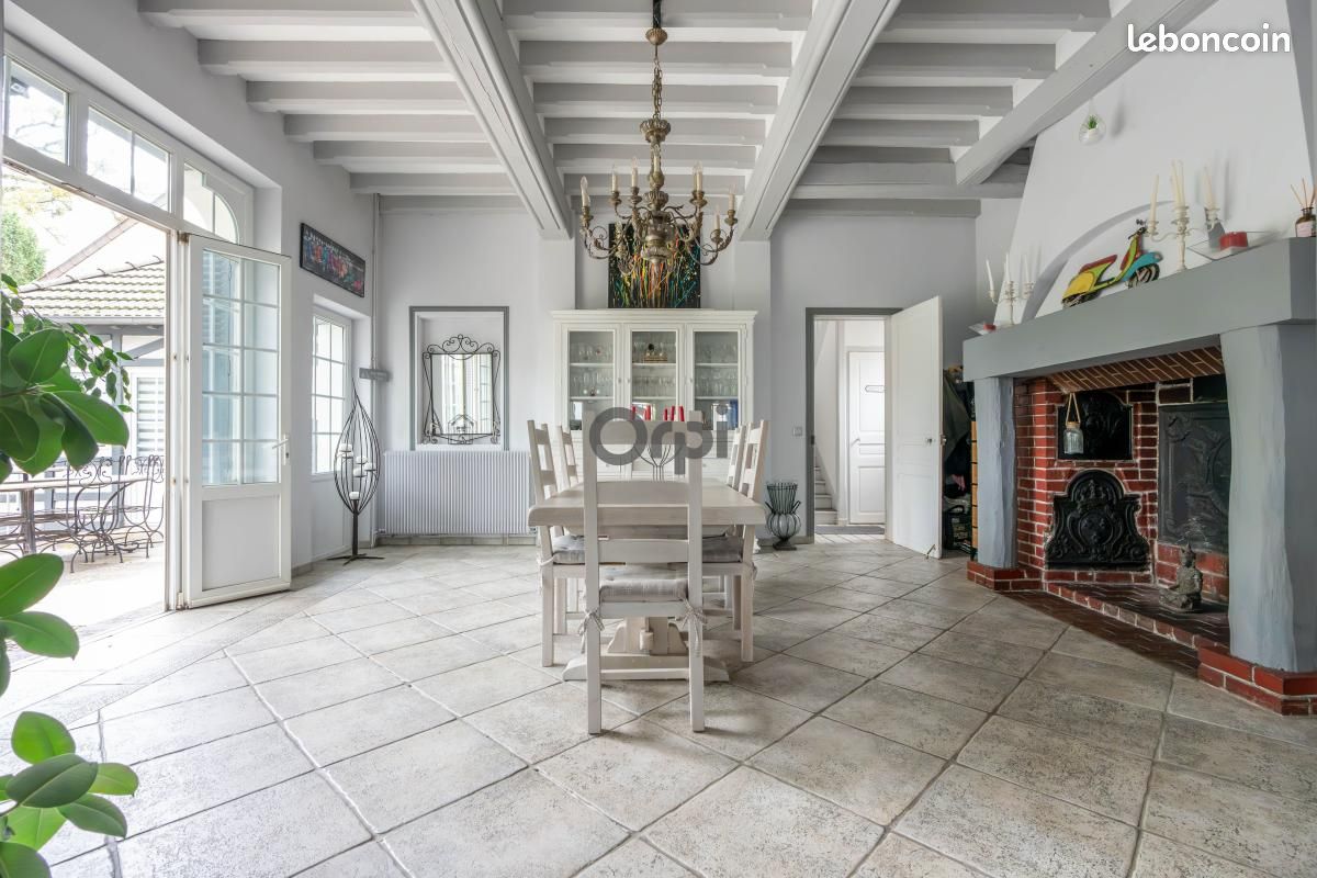 Maison 5 pièces 174 m² · à Champigny-sur-Marne · 174 m² · 885 000 €