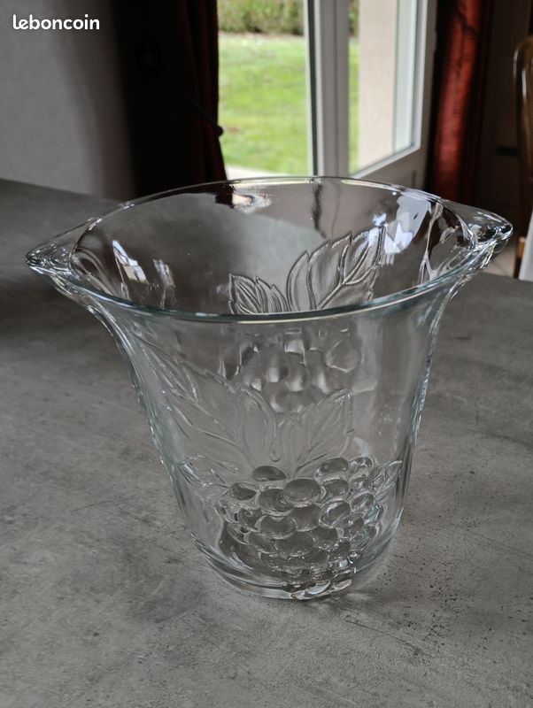 Seau à champagne Moët & Chandon vintage en aluminium