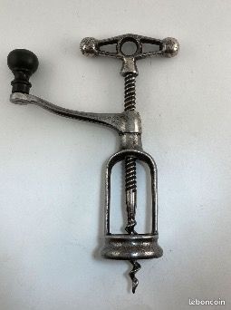 Recherche tout objet ou documents marqués PERILLE. JP (image 11)