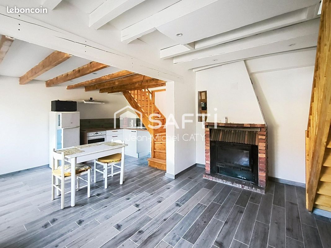 Maison 3 pièces 50 m² · à Léré · 50 m² · 550 €/mois