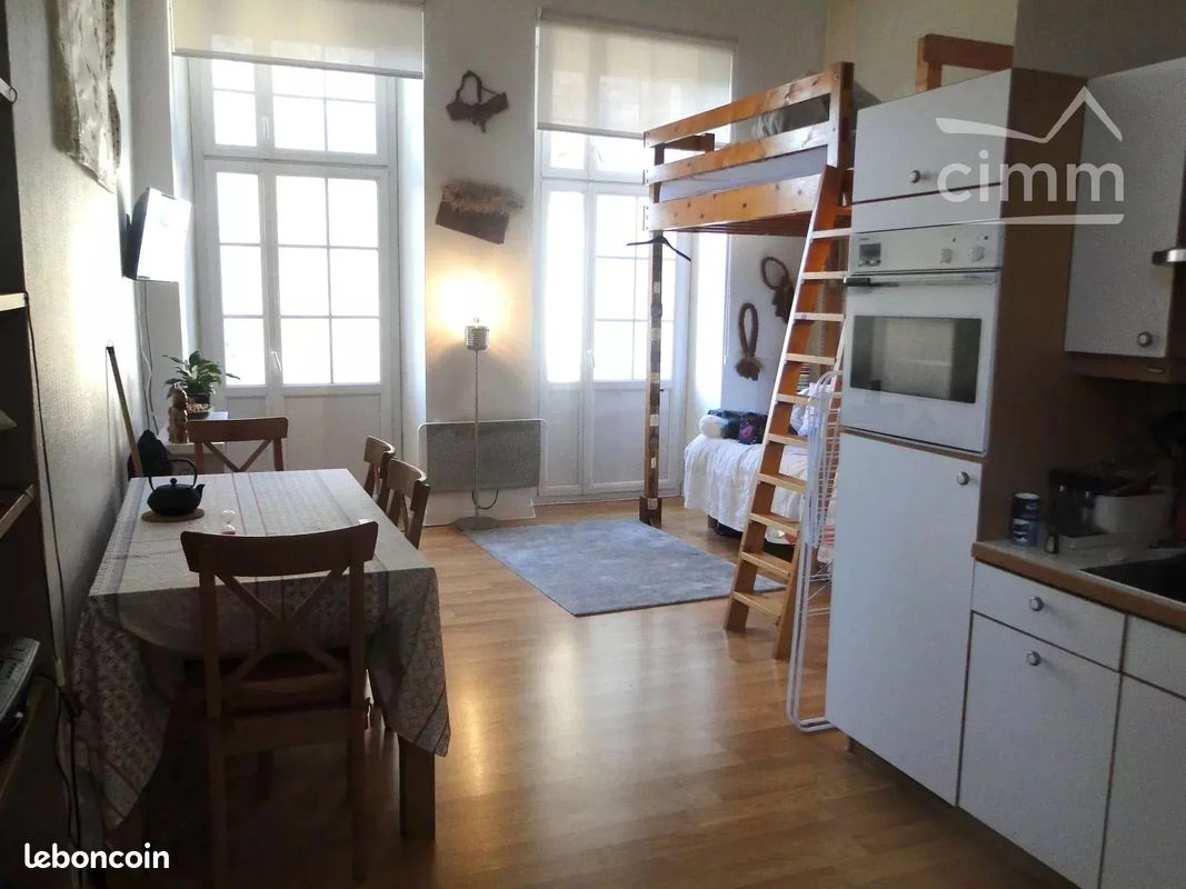 Appartement 1 pièce 33 m² · à Agen · 33 m² · 450 €