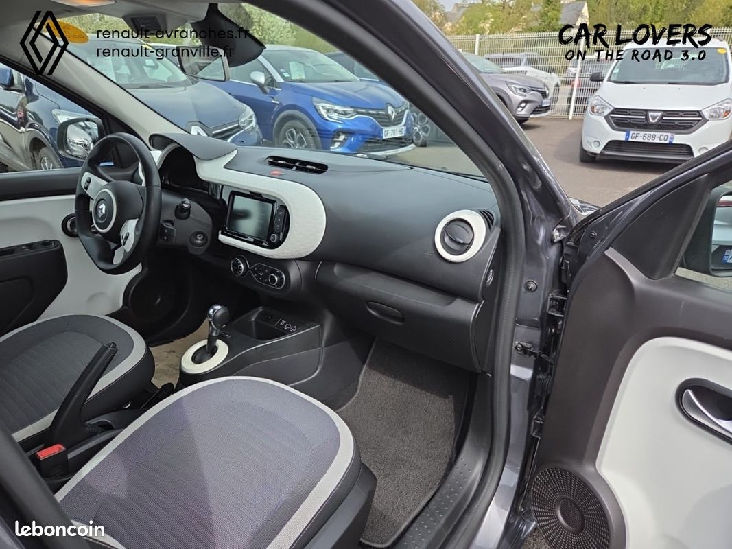 RENAULT Twingo III Achat Intégral - 21 Life (image 15)