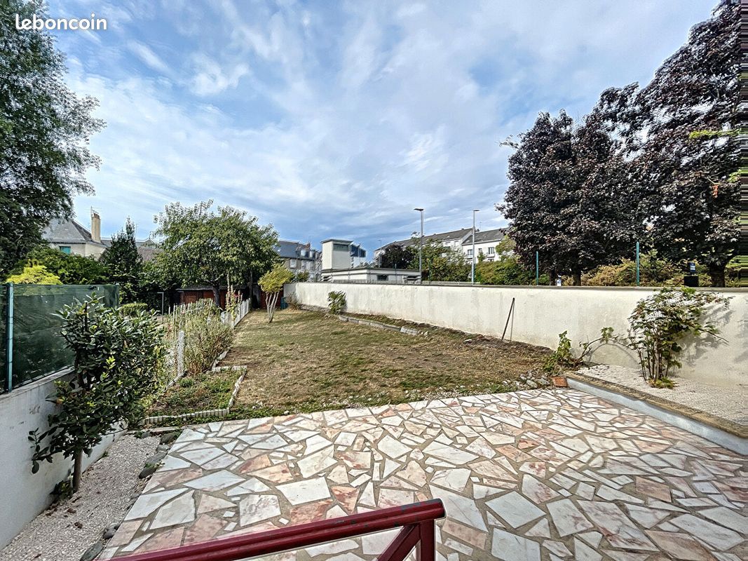 Maison a louer saint-pierre-des-corps - 5 pièce(s) - 103 m2 - Surfyn