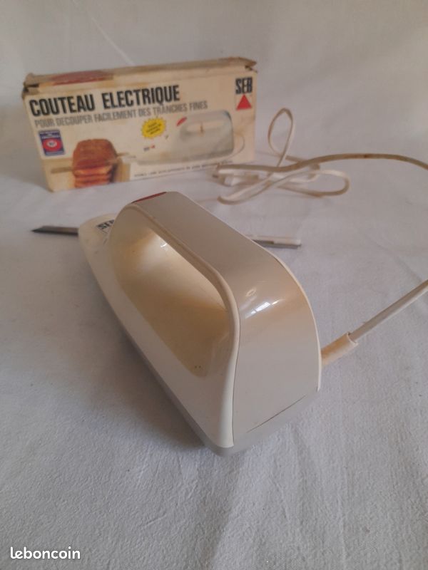 Couteau électrique SEB 516 – Vintage Et Fonctionnel – Bon état