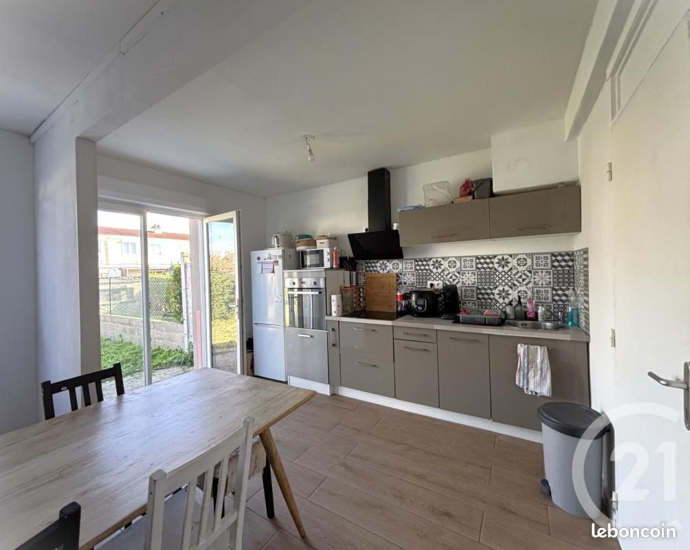 Maison 4 pièces 77 m² · à Bourbourg · 77 m² · 814 €/mois