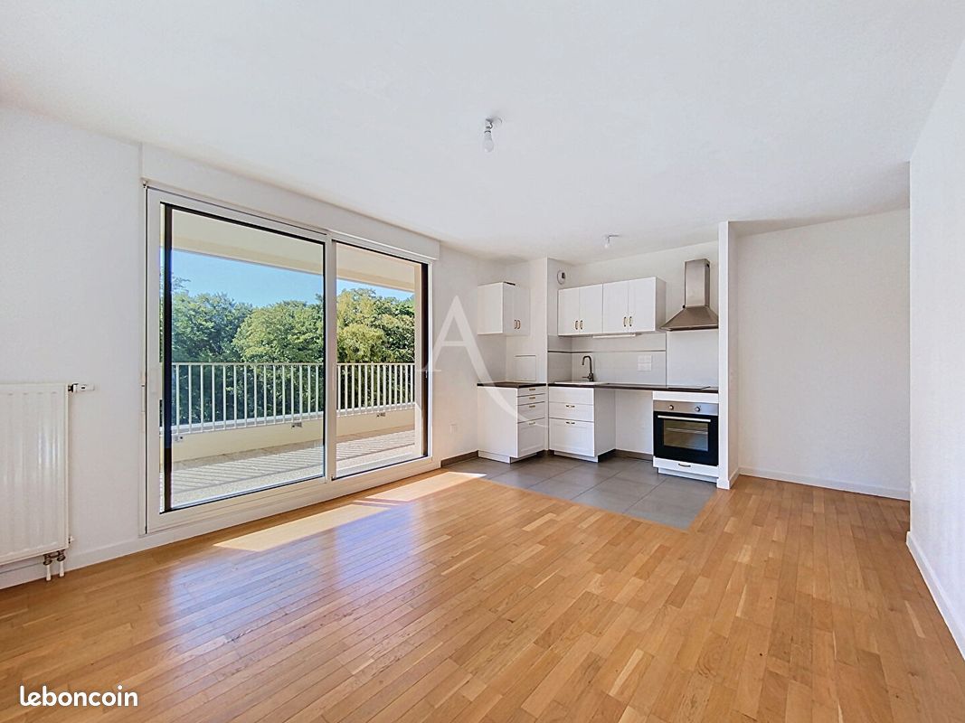 Appartement 3 pièces 53 m² · à Saint-Germain-en-Laye · 53 m² · 1 700 €/mois
