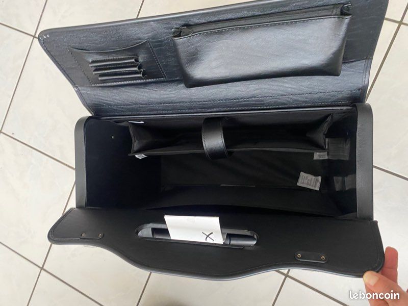 Valise trolley (image 4)