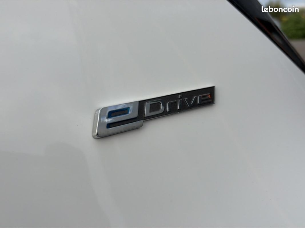 BMW SERIE 2 ACTIVETOURER (f45) 225xea 224 business (image 33)