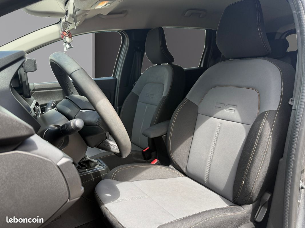 DACIA JOGGER 1.6 HYBRID 140 EXTREME + BA 140Ch Garantie 12 mois (image 10)