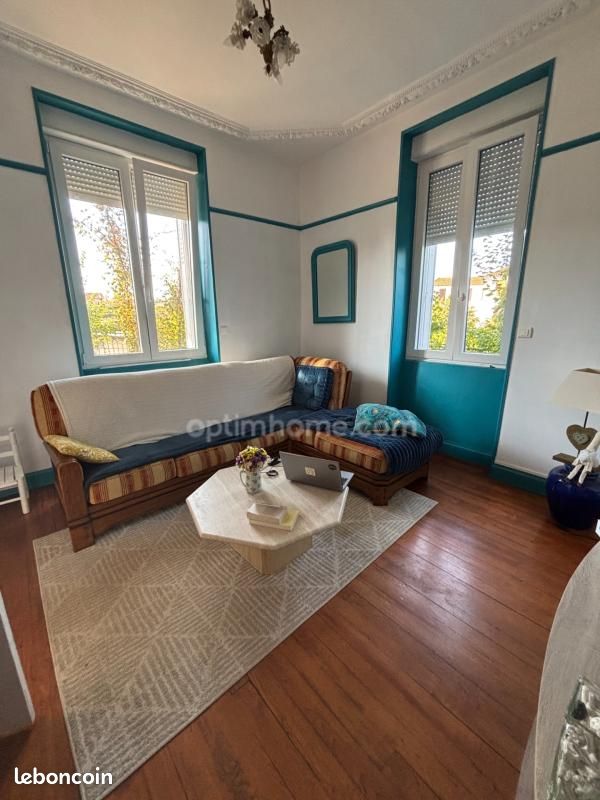 Maison 7 pièces 200 m² · à Gond-Pontouvre · 200 m² · 320 000 €