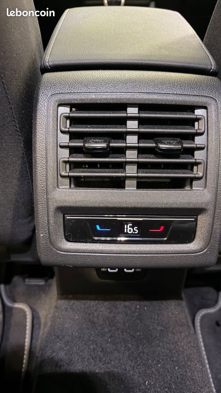 VOLKSWAGEN GOLF SW 1.0 TSI 110ch LIFE PLUS - CARPLAY - ENTRETIEN CONSTRUCTEUR A JOUR (image 23)