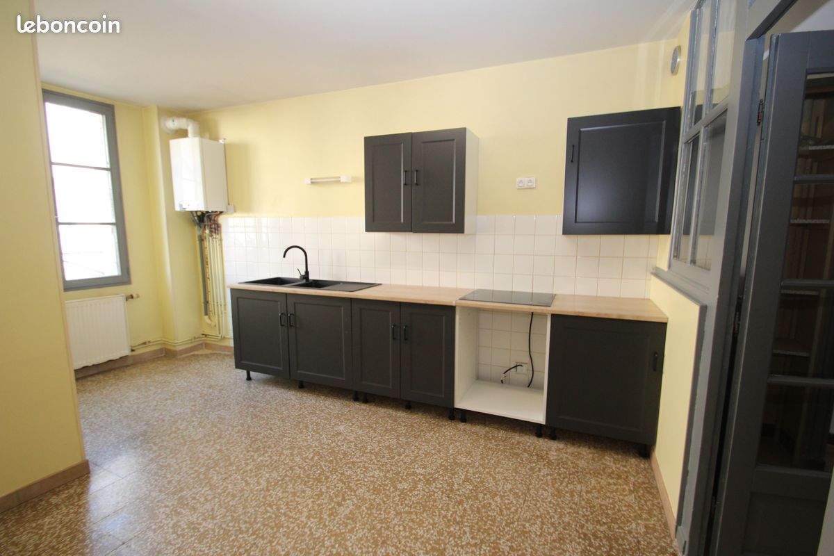 Appartement 2 pièces 64 m² (image 2)