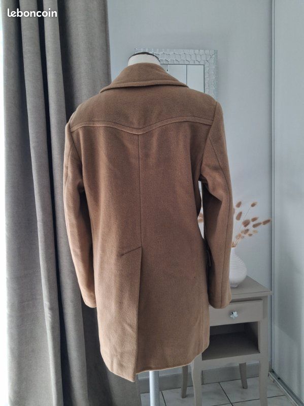 Manteau court , Caban long, croisé, vintage inspiration années 70. JAMAIS PORTE Taille 38 Femme Couleur camel Matière : 50 % poil de chameau (camelhair. Dimensions dans annones (image 3)
