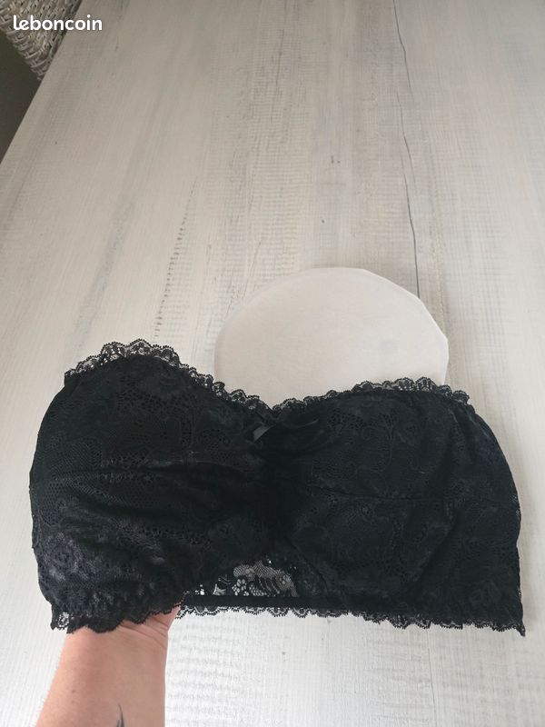 Soutien-gorge Bandeau Dentelle Noire Aritzia Talula - Taille M - Neuf Sans étiquettes