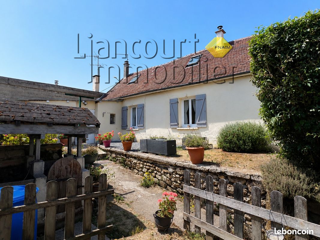 Maison 5 pièces 83 m² · à Angy · 83 m² · 179 000 €