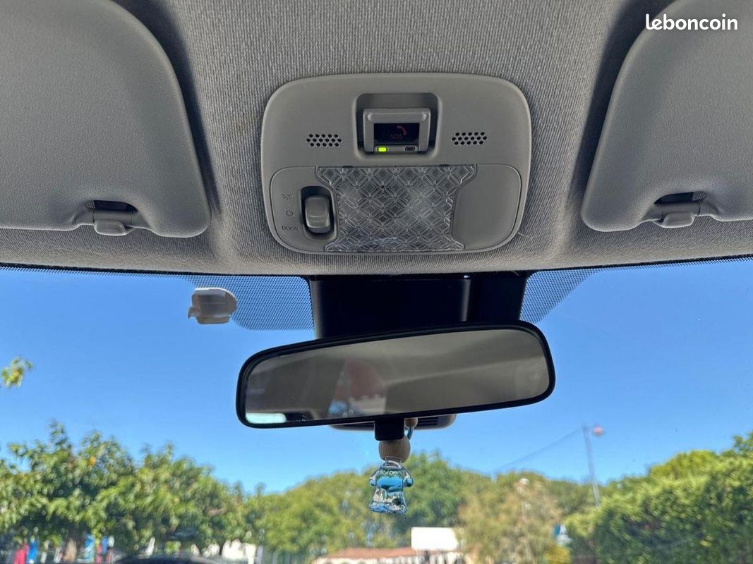 Toyota Aygo X 1.0 VVT-i 72ch Dynamic S-CVT MY23 (image 30)
