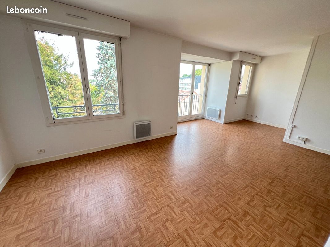 Appartement 1 pièce 38 m² · à Chantilly · 38 m² · 157 000 €