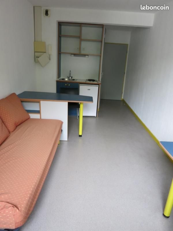 Appartement 1 pièce 17 m² · à Lille · 17 m² · 439 €