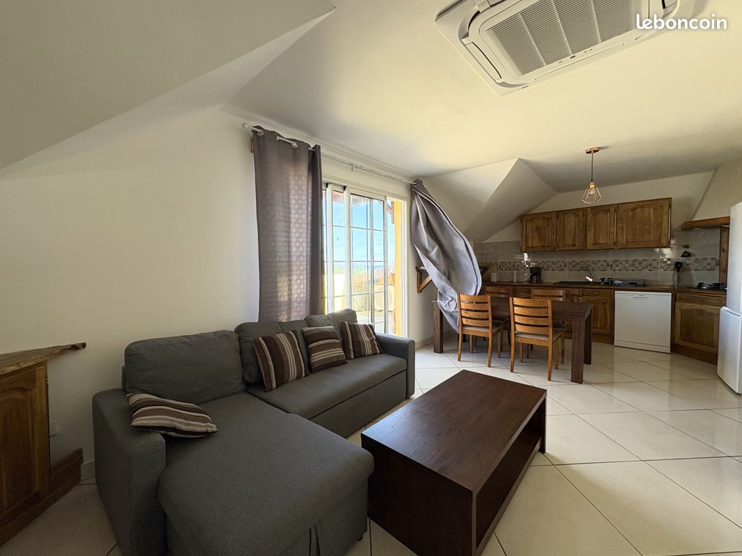 Appartement 3 pièces 67 m² · à Saint-Philippe · 67 m² · 750 €/mois