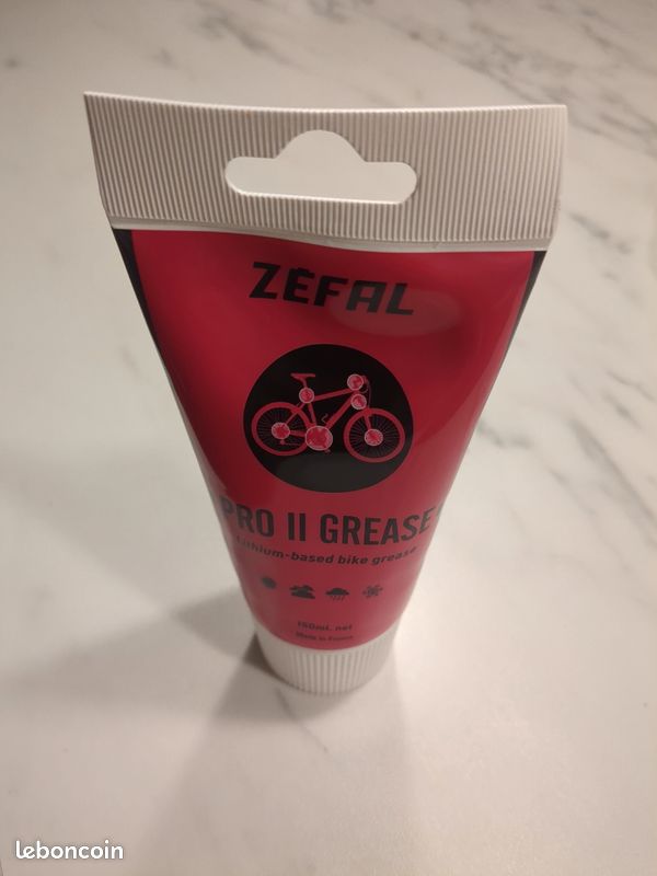 ZEFAL Pack Pro II Grease - Deux Tubes de 150 ml de Graisse Velo Idéale Performance - Graisse Roulement, Pédalier, et Tige de Selle - 2 x 150 ml Tube de Graisse ZEFAL Pack Pro II Grease - Deux Tubes de 150 ml de Graisse Velo Idéale Performance - Graisse Roulement, Pédalier, et Tige de Selle - 2 x 150 ml Tube de Graisse