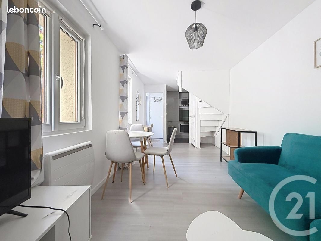 Appartement 1 pièce 27 m² · à Lille · 27 m² · 782 €