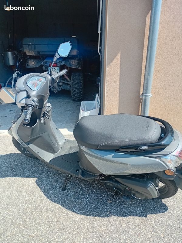 Scooter TNT (image 2)