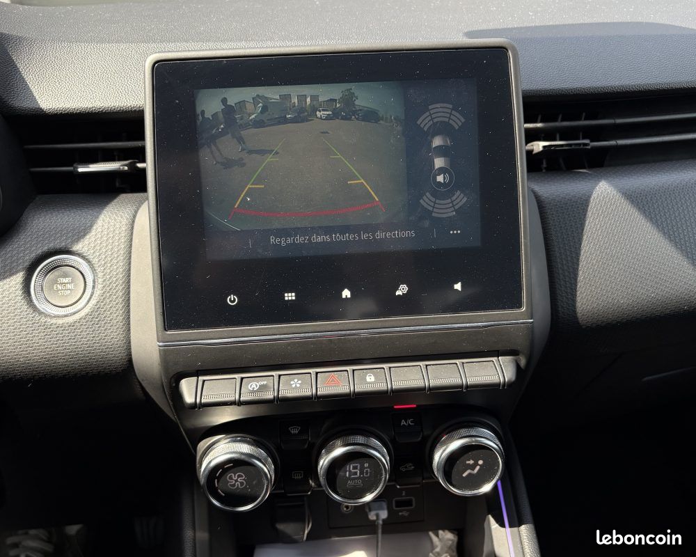 Renault Clio V 1.3 TCe 130ch Intens EDC 2020 — Entretien Complet - GARANTIE 6 MOIS (image 11)