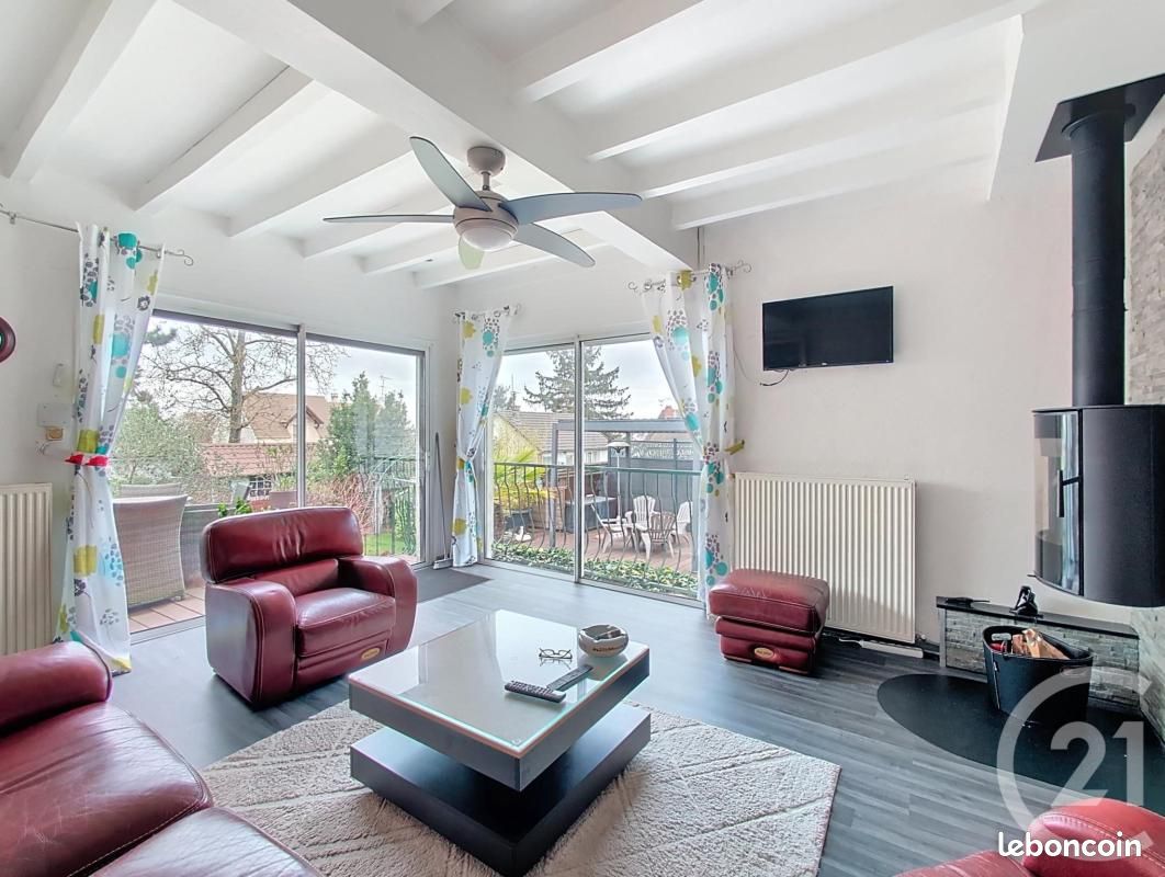Maison 5 pièces 118 m² · à Vaux-le-Pénil · 118 m² · 340 000 €