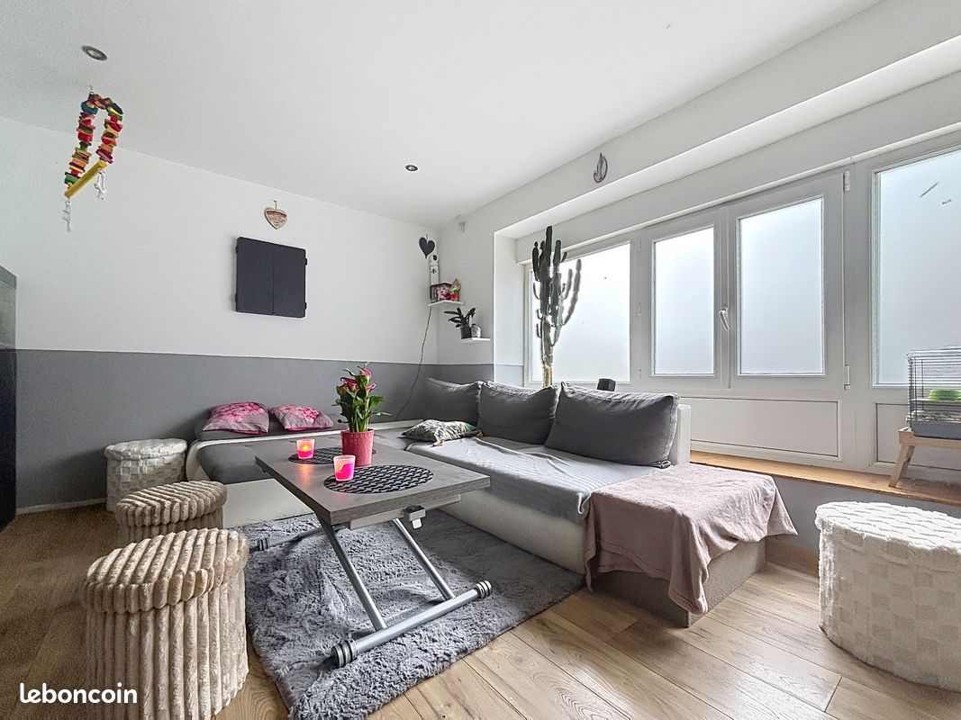 Maison 5 pièces 92 m² · à Petit-Couronne · 92 m² · 163 500 €