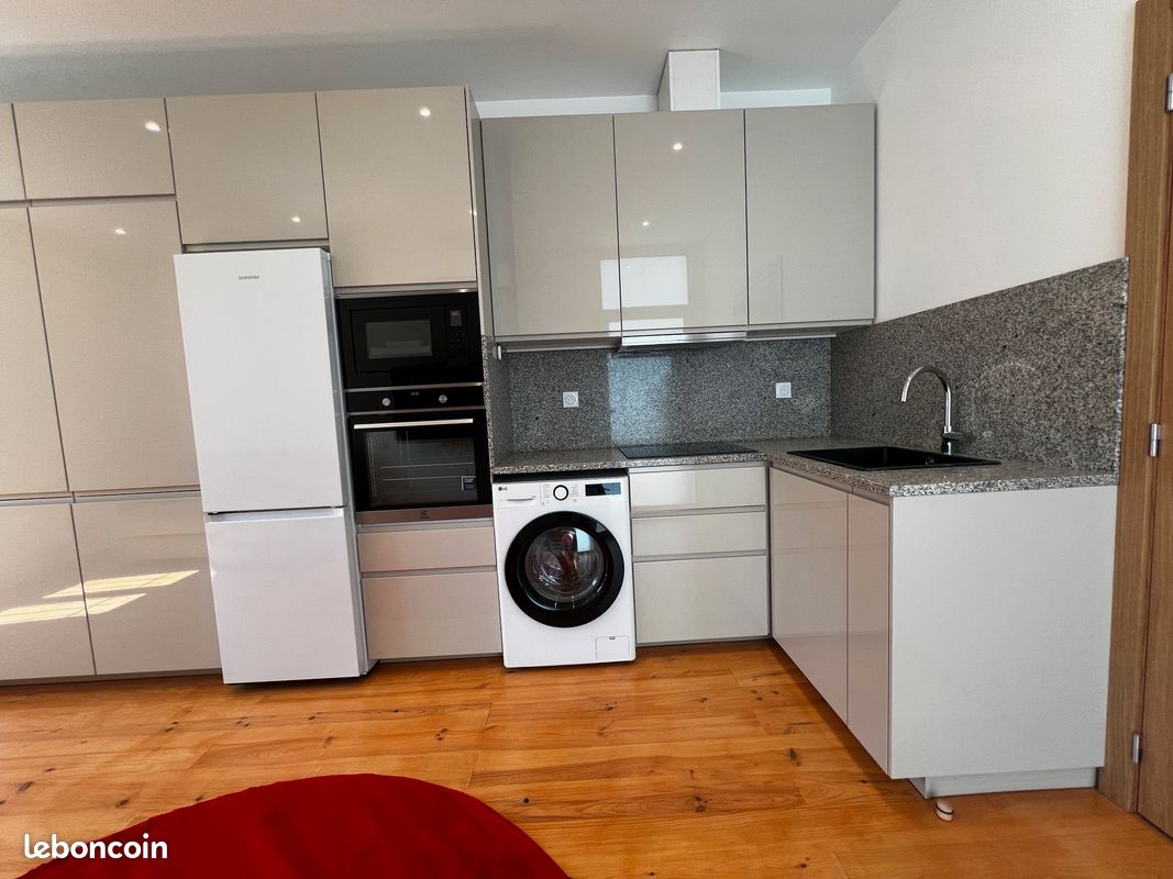 Appartement 1 pièce 25 m² · à Bordeaux · 25 m² · 790 €