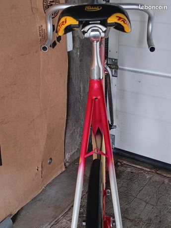 Cadre Vitus Classique Alu 52 Cm + Fourche – Vélo Course 700C – Fabrication Française