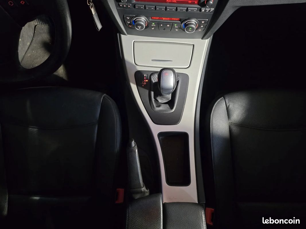 BMW SERIE 3 325i E91 3.0 PACK LUXE - BVA - SIEGES EN CUIR CHAUFFANT - ENTRETIEN A JOUR (image 13)