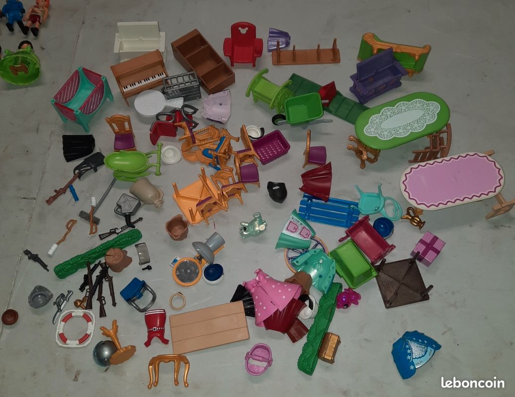 Gros lot de plus de 10 kg de Playmobil. Ce lot