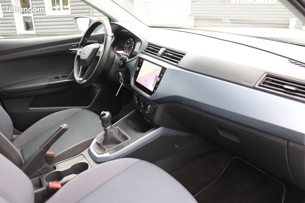 Seat arona 1.6 tdi style - 2019 - gps - Historique d'entretien Seat - 15 490.00 (image 3)