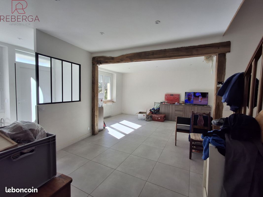 Maison 5 pièces 144 m² · à Labruguière · 144 m² · 810 €/mois