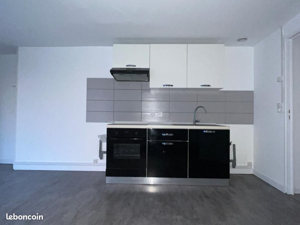 Appartement 3 pièces 48 m² · à Hénin-Beaumont · 48 m² · 710 €/mois