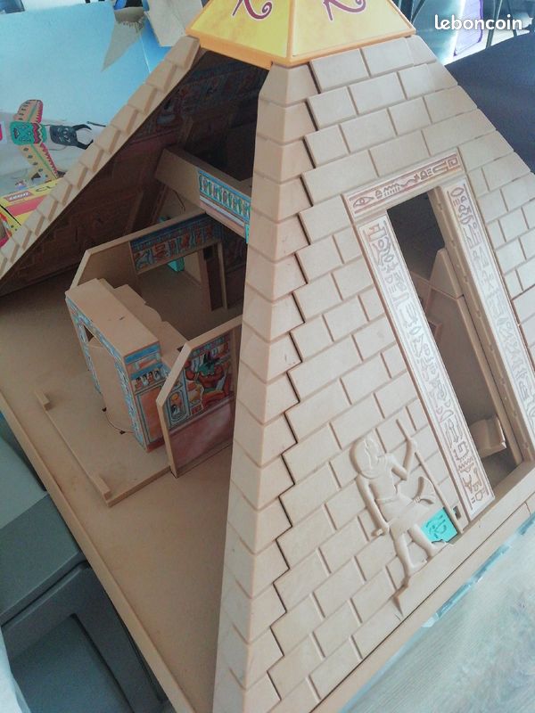 Pyramide playmobil (image 1)