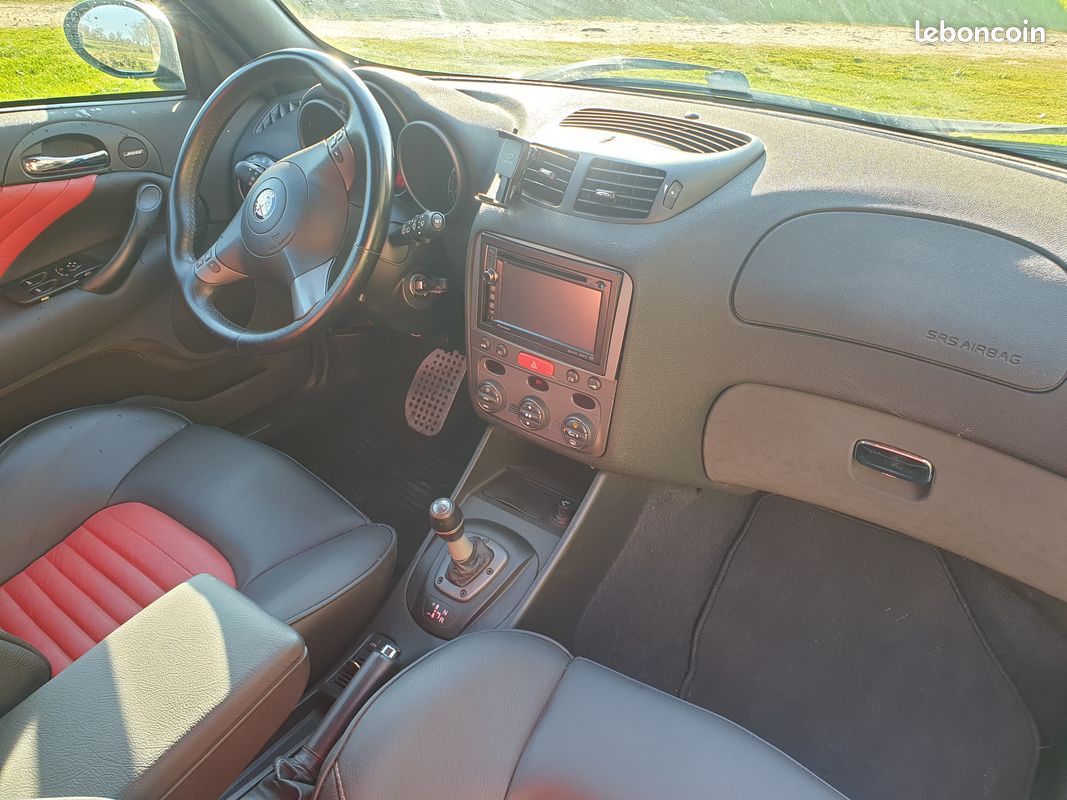 Alfa 147 GTA 3.2 V6 selespeed (image 4)