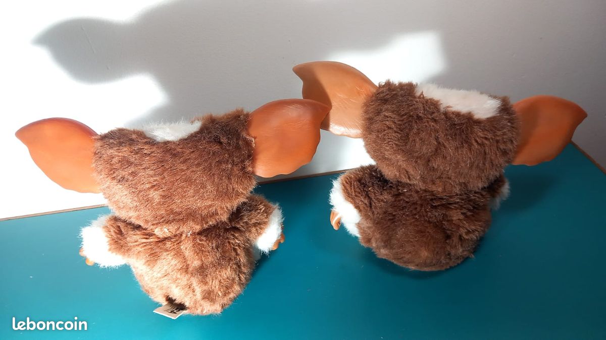 NECA Gremlins - Peluche dansante Gizmo au meilleur prix sur
