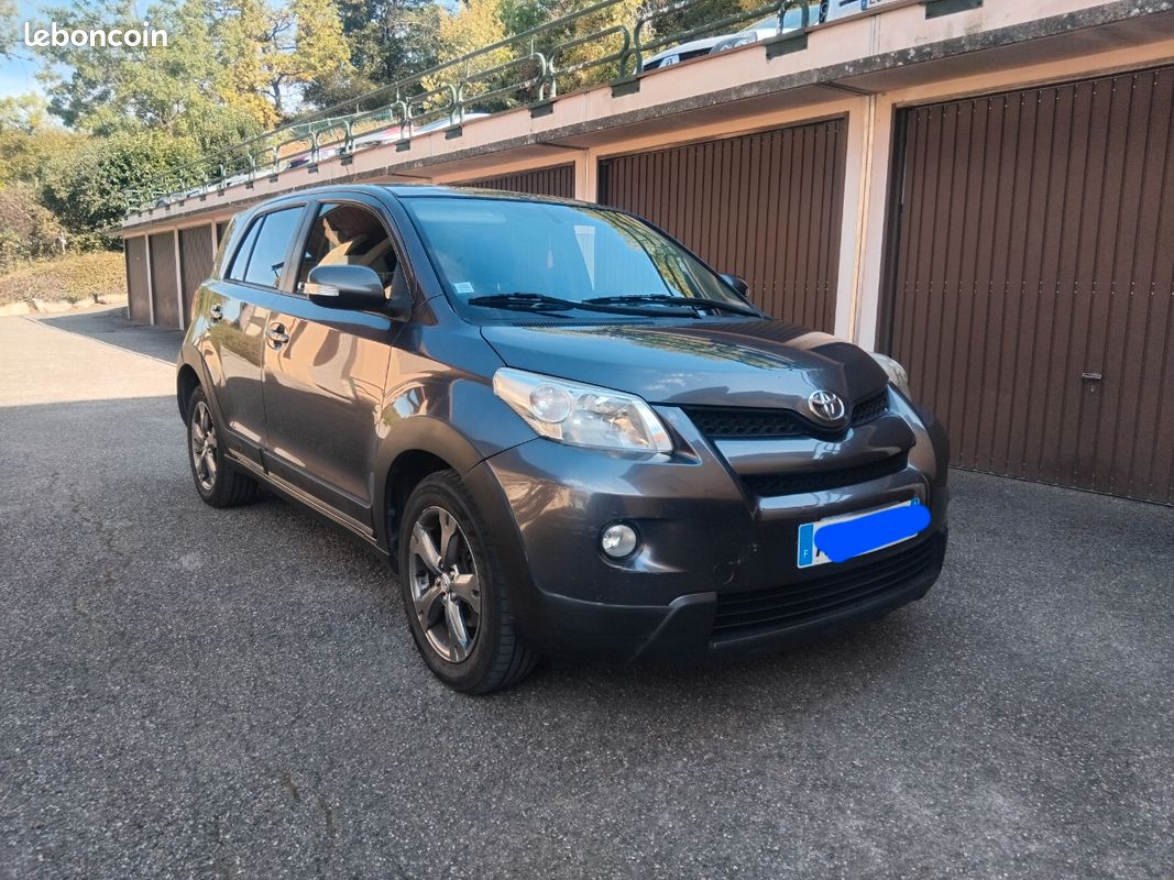Toyota URBAN CRUISER 1.4 D4D 4WD 4x4 (image 1)