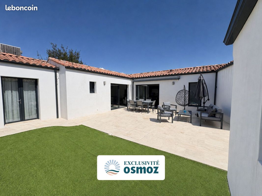 Maison 4 pièces 102 m² · à Dompierre-sur-Mer · 102 m² · 472 500 €