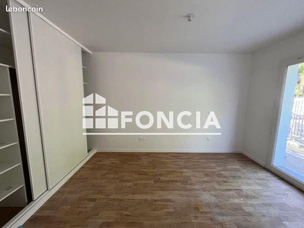 Appartement a louer - 2 pièce(s) - 55.4 m2 - Surfyn