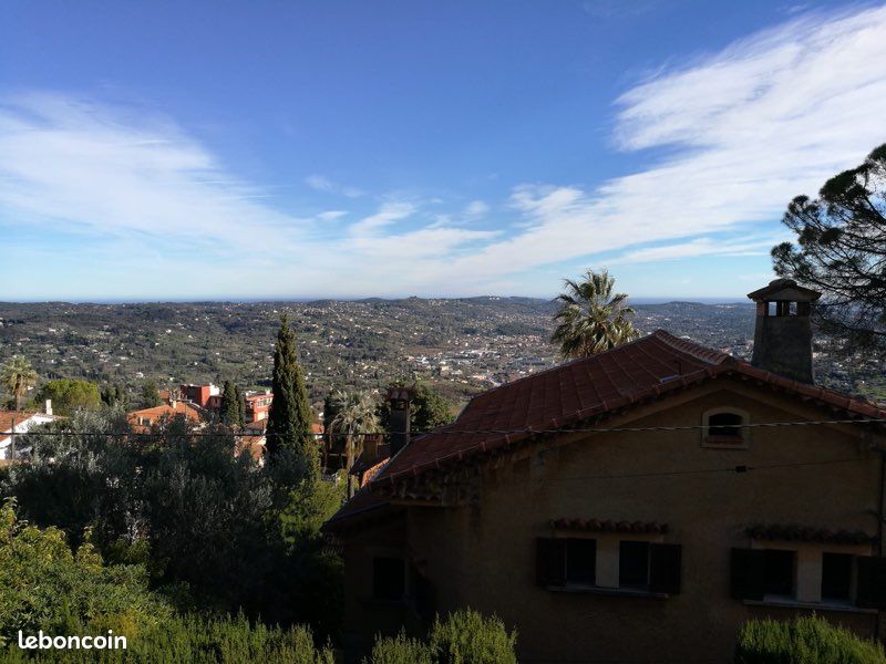 Maison 4 pièces 96 m² · à Grasse · 96 m² · 396 000 €
